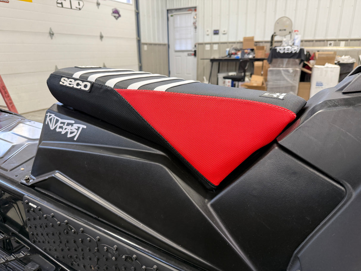 SECO - Polaris Matryx Seat Cover