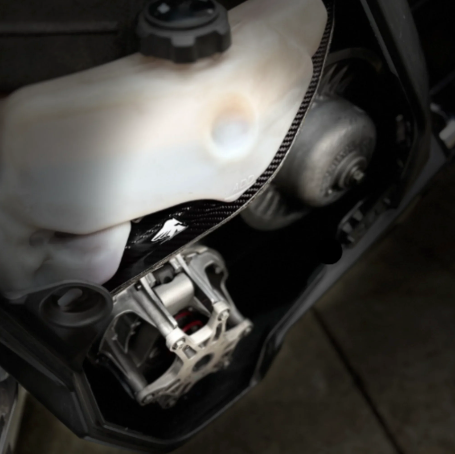 Carbon Pursuit – Polaris Matryx Carbon Fiber/Kevlar Belt Guard