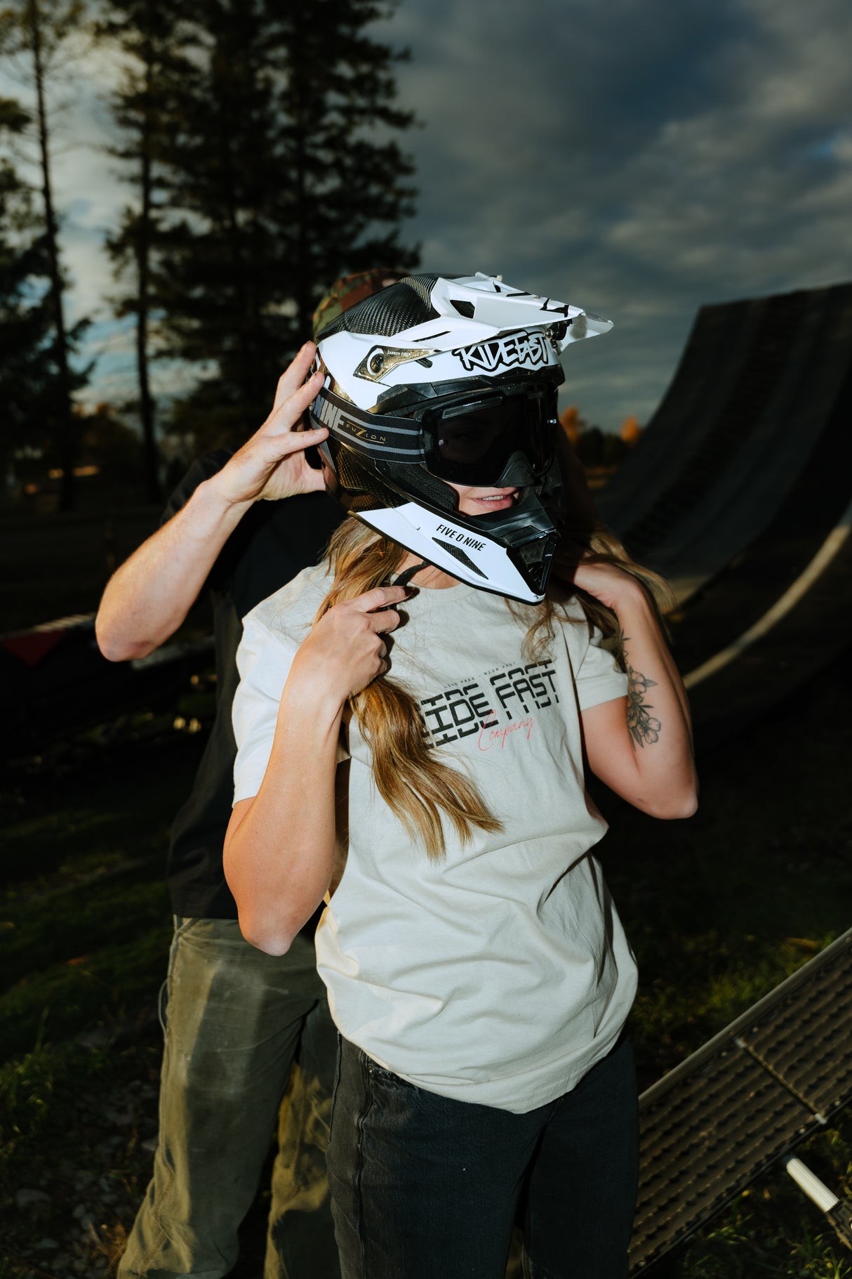 RF - Signature Tee (Multiple Colors)