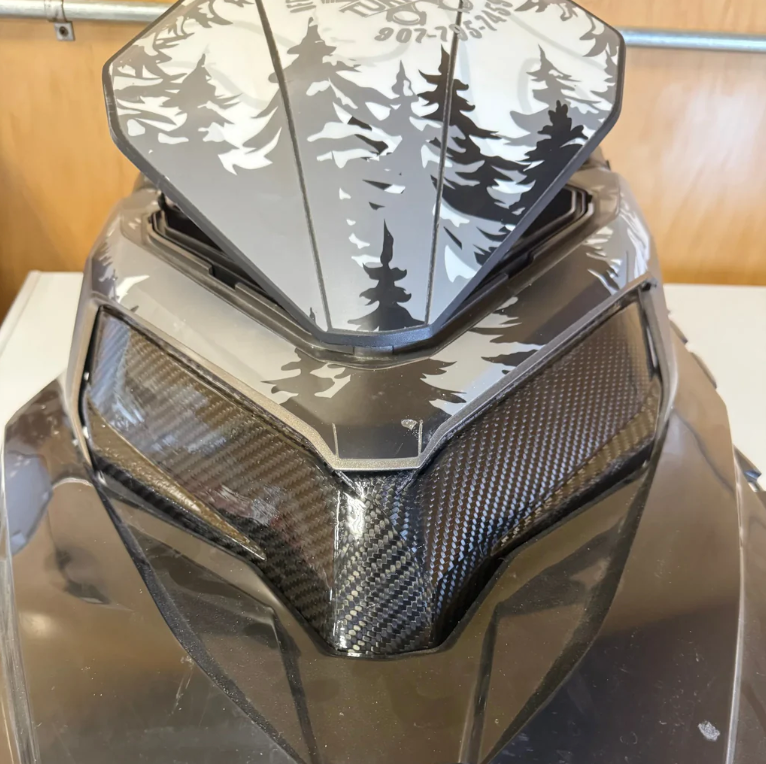 Carbon Pursuit – Lynx Shredder Carbon Fiber Headlight Delete